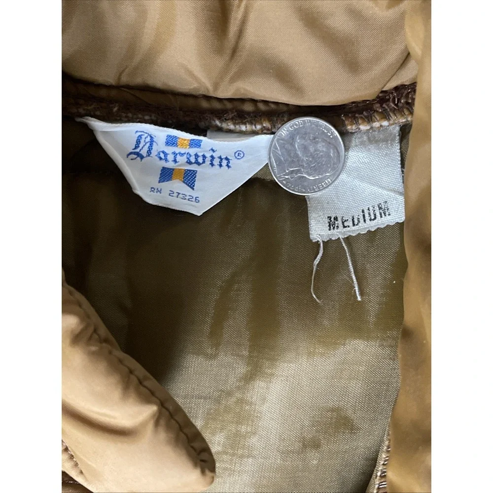 Darwin‎ Vtg Men's M Lightweight Quilted Walker Vest Brown Snaps Pockets RN27326